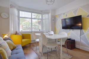 Dining Room (Pot. Bed Four)- click for photo gallery
